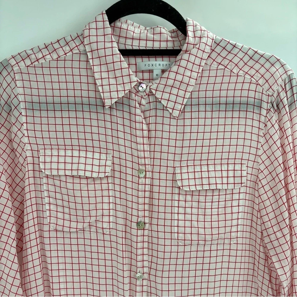 Foxcroft Women’s Blouse White Red Tencel Rolled Sleeve Gingham Button Up Size 10